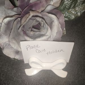 (17) Place card holder